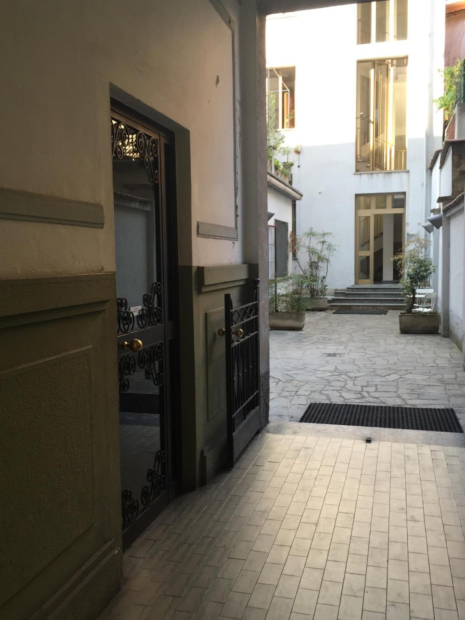 Milanofiere Flat Apartment Exterior photo